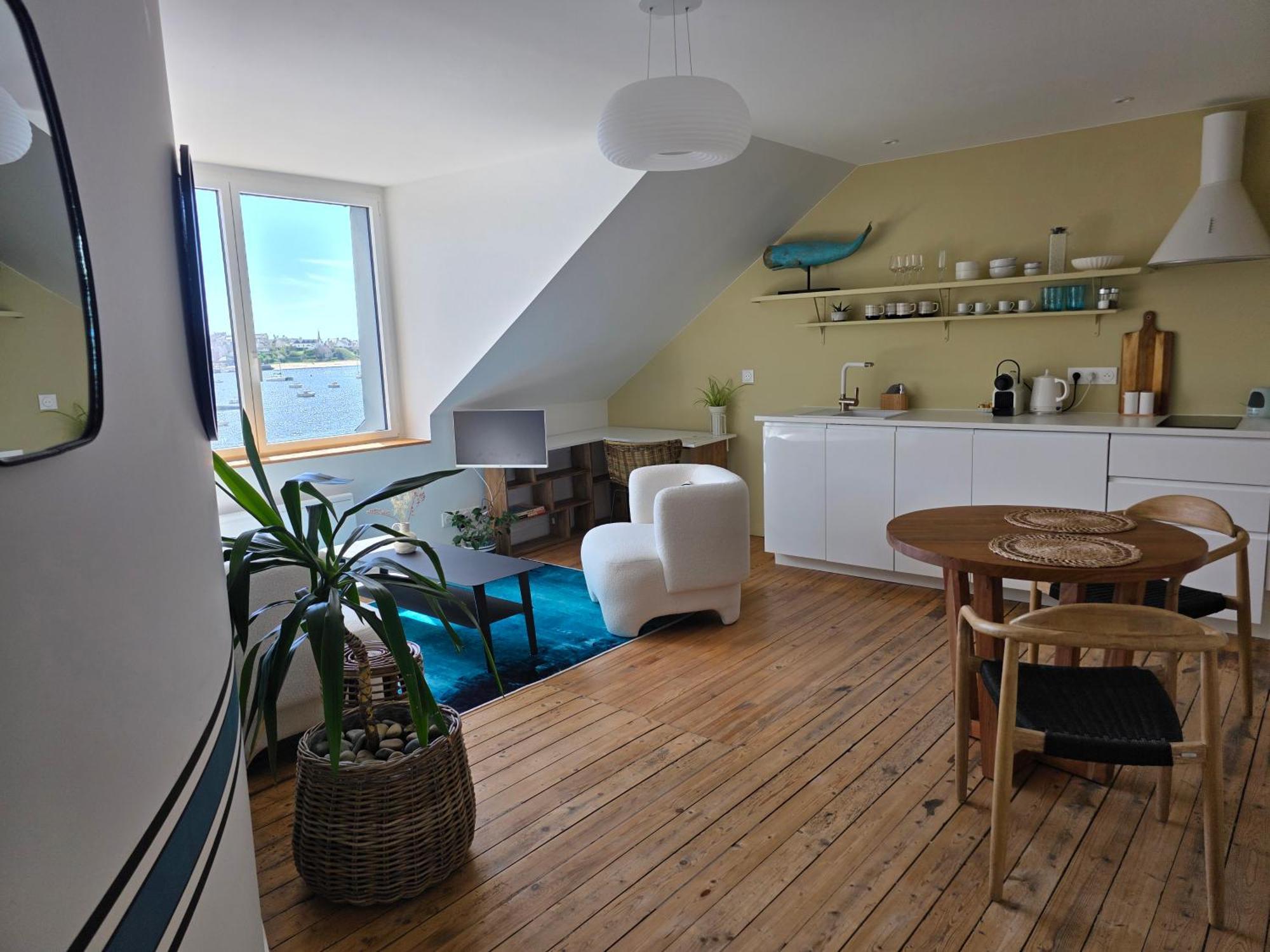 Anatoline Audierne Appartements Vue Mer - Sea & Harbor Stay Kültér fotó